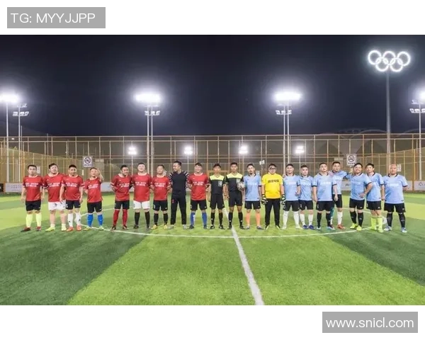 广州足球队在联赛中的团队协作表现分析与展望