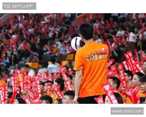 广州篮球队实力引发热议球迷观点分歧背后的深层原因探讨